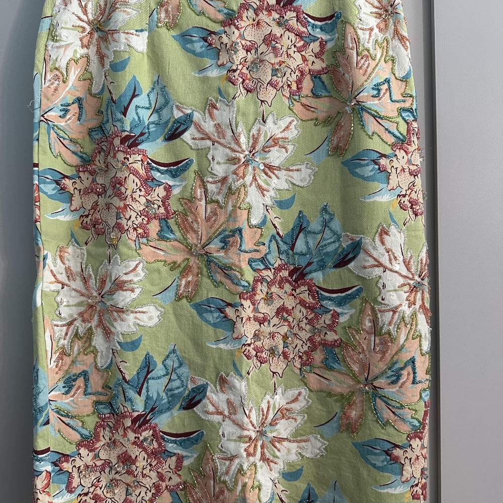 Spring Flower Print and Beaded Skirt Dolce Apparel